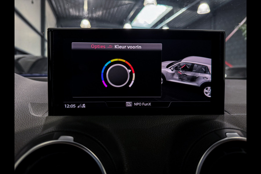 Audi Q2 40 TFSI quattro 3x S-Line Nardo |B&o|Sfeer|Panorama|Keyless|Camera