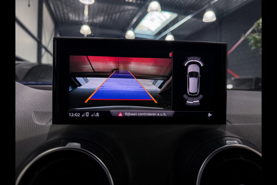 Audi Q2 40 TFSI quattro 3x S-Line Nardo |B&o|Sfeer|Panorama|Keyless|Camera