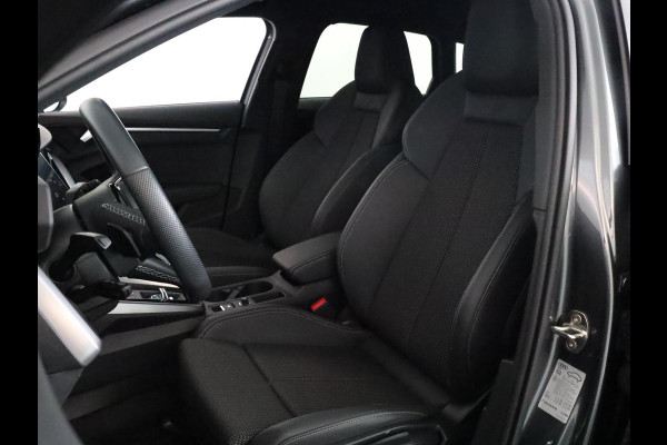 Audi A3 Sportback 30 TFSI S edition 110 pk S-tronic | Verlengde garantie | Navigatie | Parkeersensoren achter | LED koplampen | S-Line |