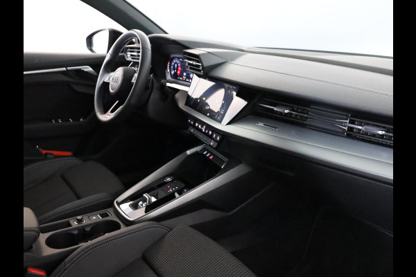 Audi A3 Sportback 30 TFSI S edition 110 pk S-tronic | Verlengde garantie | Navigatie | Parkeersensoren achter | LED koplampen | S-Line |