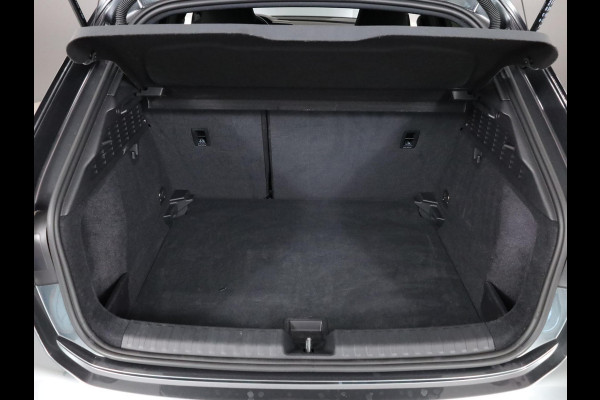 Audi A3 Sportback 30 TFSI S edition 110 pk S-tronic | Verlengde garantie | Navigatie | Parkeersensoren achter | LED koplampen | S-Line |