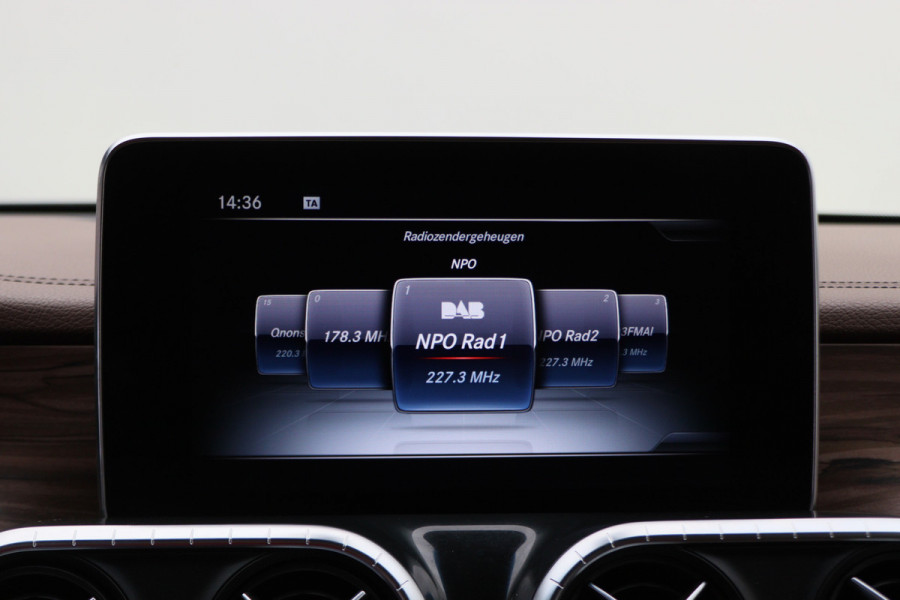 Mercedes-Benz X-Klasse 350 d 4-MATIC Power 5-Zits, Leer, 360° Camera, Elektrische Stoelen, 3500KG Trekhaak, LED, 18''