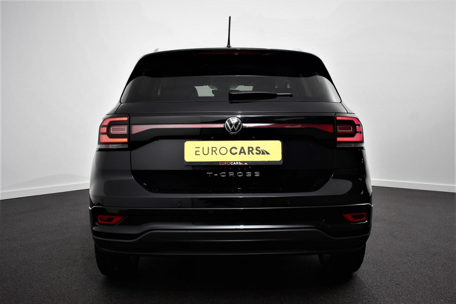 Volkswagen T-Cross 1.0 TSI 110pk DSG R-Line Navigatie Climate control Virtual Cockpit Camera Stoelverwarming