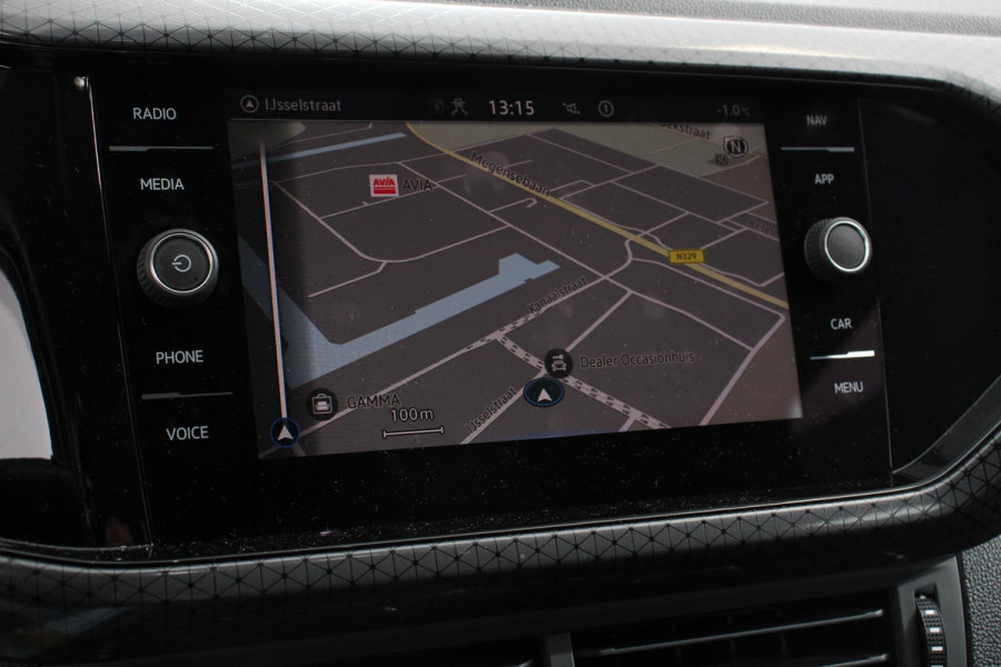 Volkswagen T-Cross 1.0 TSI 110pk DSG R-Line Navigatie Climate control Virtual Cockpit Camera Stoelverwarming