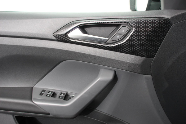 Volkswagen T-Cross 1.0 TSI 110pk DSG R-Line Navigatie Climate control Virtual Cockpit Camera Stoelverwarming