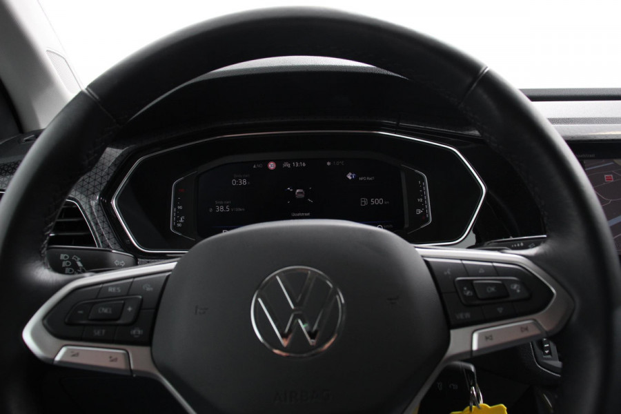 Volkswagen T-Cross 1.0 TSI 110pk DSG R-Line Navigatie Climate control Virtual Cockpit Camera Stoelverwarming