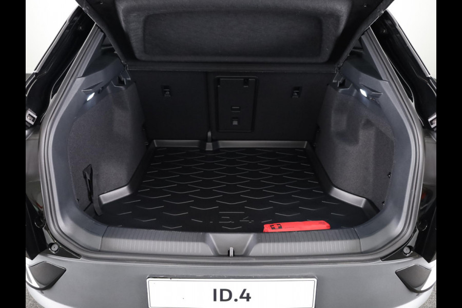 Volkswagen Pro Business 77 kWh accu 210 kW / 286 PK SUV Elekt