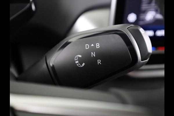 Volkswagen Pro Business 77 kWh accu 210 kW / 286 PK SUV Elekt