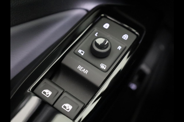 Volkswagen Pro Business 77 kWh accu 210 kW / 286 PK SUV Elekt