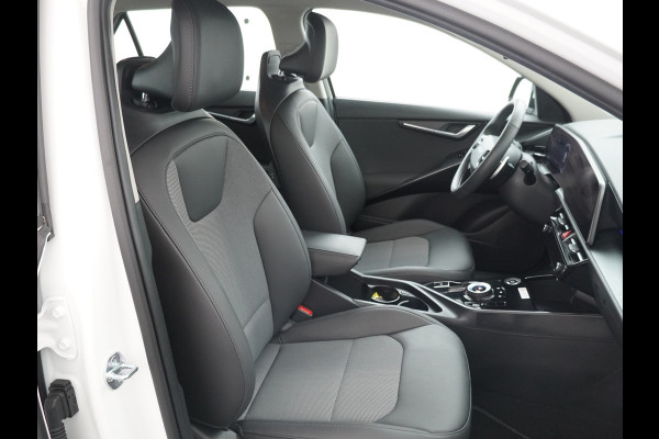 Kia Niro EV DynamicLine 64.8 kWh - Adaptief Cruise Control - Navigatie - Climate Control - Apple/Android Carplay - Fabrieksgarantie Tot 2031
