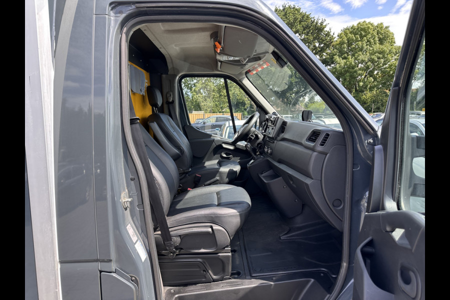 Renault Master T35 2.3 dCi 150 L3 H2 Energy Aut. *AIRCO | CRUISE | CAMERA | PDC | COMFORT-SEATS | AIRPRESSURE-SEAT | RADIO-CD/MP3 *