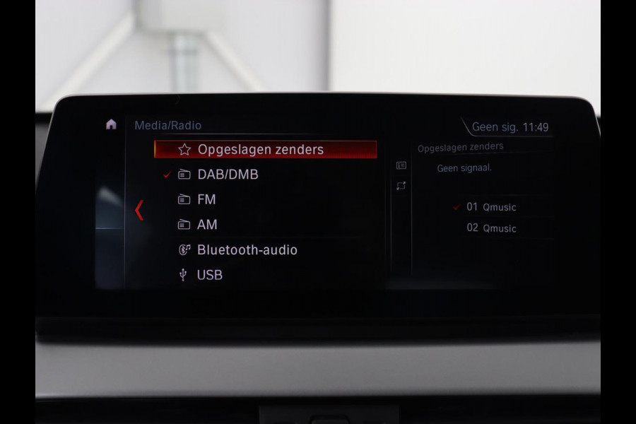 BMW X1 xDrive25e eDrive Edition | Leder | Head-Up | Stoelverwarming | Full LED | Navigatie | Climate control | Parkeerhulp | Cruise control | DAB