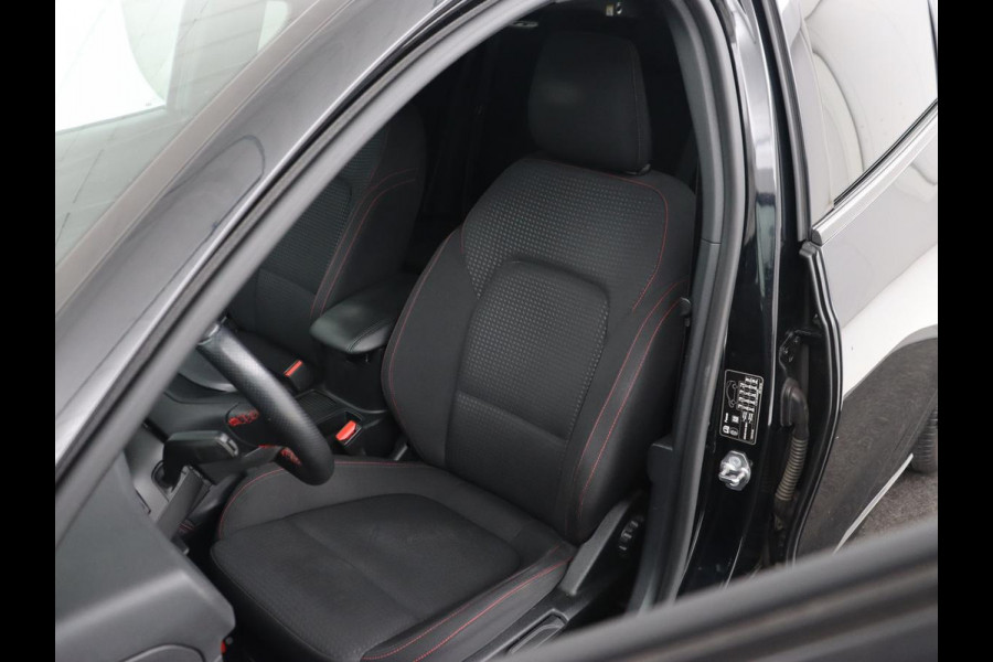 Ford Focus 2.0 EcoBlue ST Line | Stoel & stuurverwarming | Trekhaak | Adaptive cruise | Camera | Full LED | Keyless | B&O Sound | Navigatie | Carplay