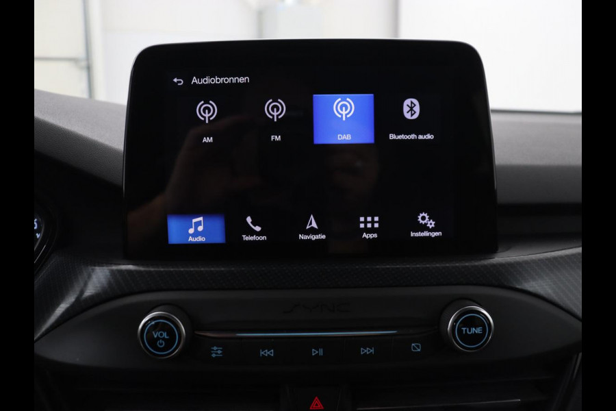 Ford Focus 2.0 EcoBlue ST Line | Stoel & stuurverwarming | Trekhaak | Adaptive cruise | Camera | Full LED | Keyless | B&O Sound | Navigatie | Carplay