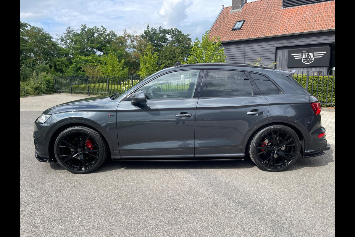 Audi Q5 2.0 TFSI SQ5 QUATTRO UITGEVOERD Panoramadak Led-Xenon Performance uitlaatsystemen
