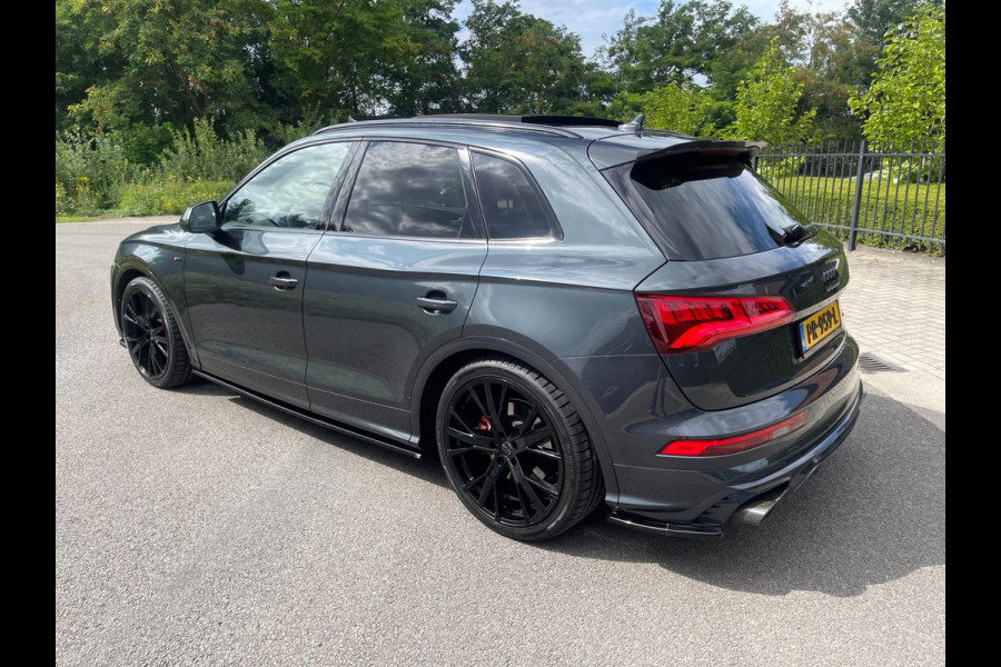 Audi Q5 2.0 TFSI SQ5 Quattro Uitgevoerd Panoramadak Led-Xenon Performance uitlaatsystemen