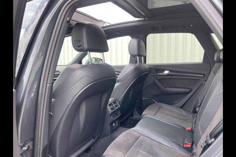 Audi Q5 2.0 TFSI SQ5 Quattro Uitgevoerd Panoramadak Led-Xenon Performance uitlaatsystemen
