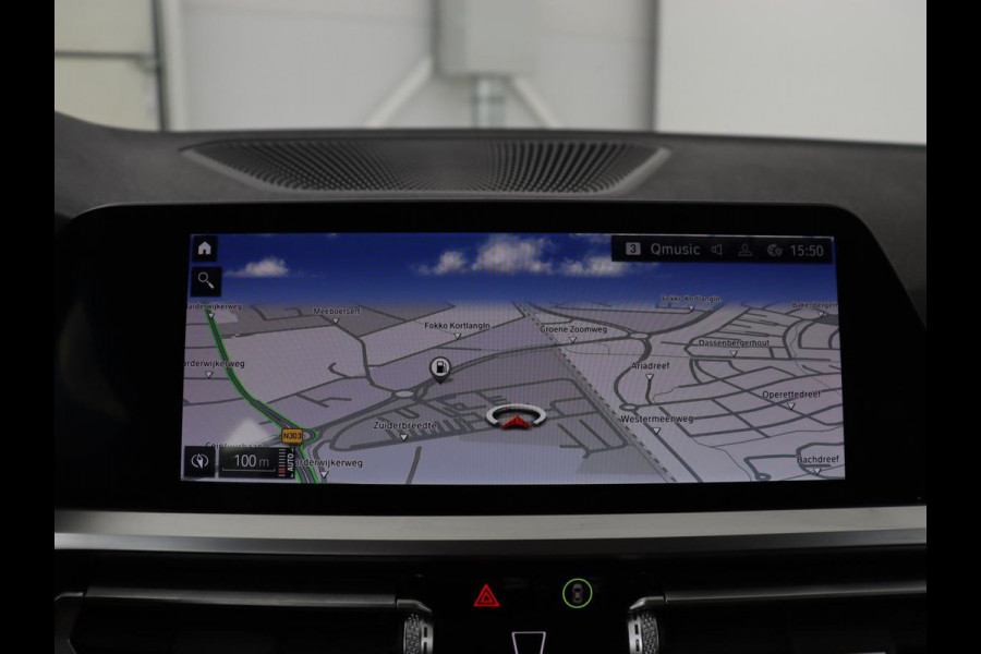BMW 3 Serie 318i Executive Edition | Sport Line | Trekhaak | Sportstoelen | Carplay | Half leder | Live Cockpit | Navigatie | Climate control | Parkeerhulp