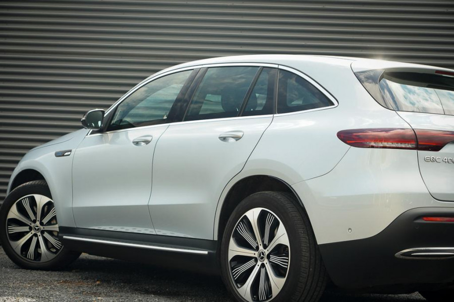Mercedes-Benz EQC 400 4MATIC Premium Plus 80 kWh 1886 Ed / Trekhaak
