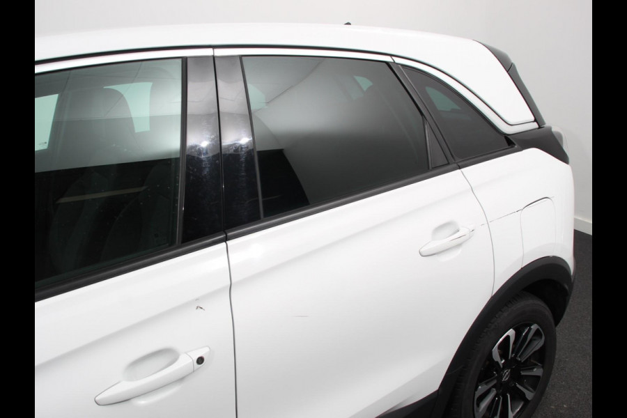 Opel Crossland 1.2 Turbo 130pk Automaat Elegance | Navigatie | Camera | Climate Control | Dab | Lichtmetalen velgen | Cruise Control | Led