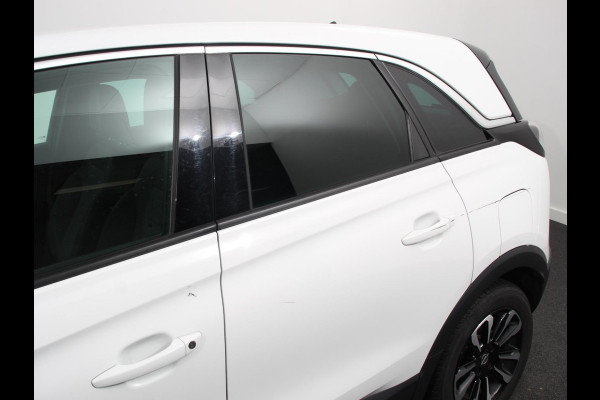 Opel Crossland 1.2 Turbo 130pk Automaat Elegance | Navigatie | Camera | Climate Control | Dab | Lichtmetalen velgen | Cruise Control | Led