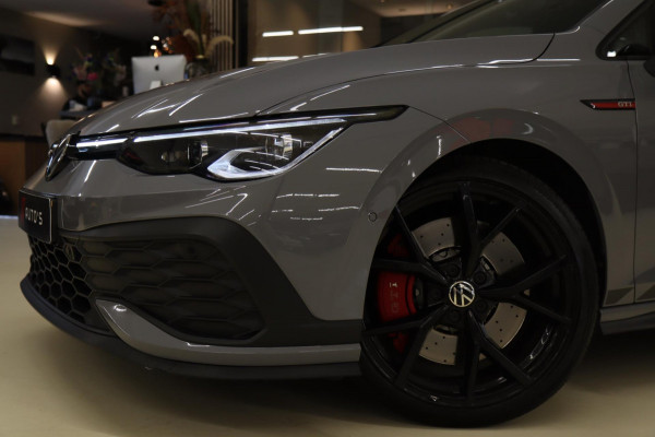 Volkswagen Golf 2.0 TSI GTI CLUBSPORT /PANO/NURBERG/CAM/HUD/IQ-LIGHT/MEMORY/STUURVERWARING/BOMVOLL