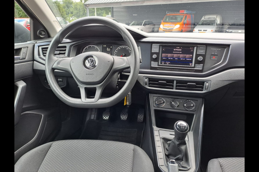 Volkswagen Polo 1.0 MPI Trendline | Airco | Cruise | All-seasons |