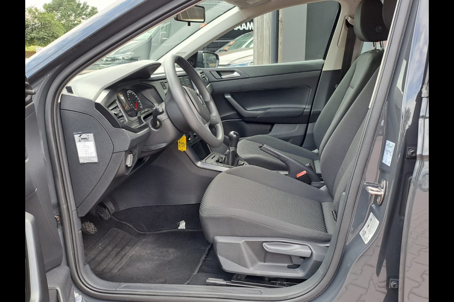 Volkswagen Polo 1.0 MPI Trendline | Airco | Cruise | All-seasons |