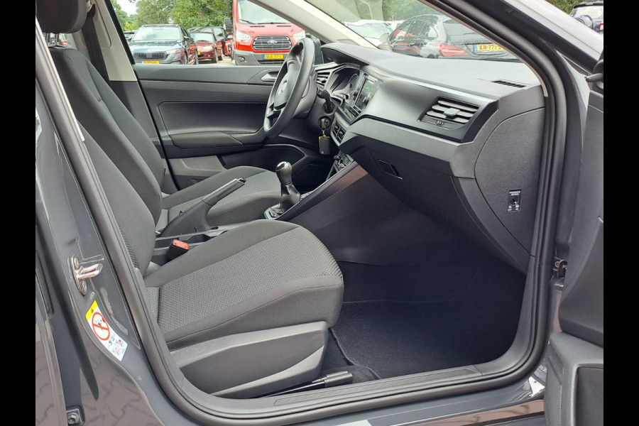 Volkswagen Polo 1.0 MPI Trendline | Airco | Cruise | All-seasons |