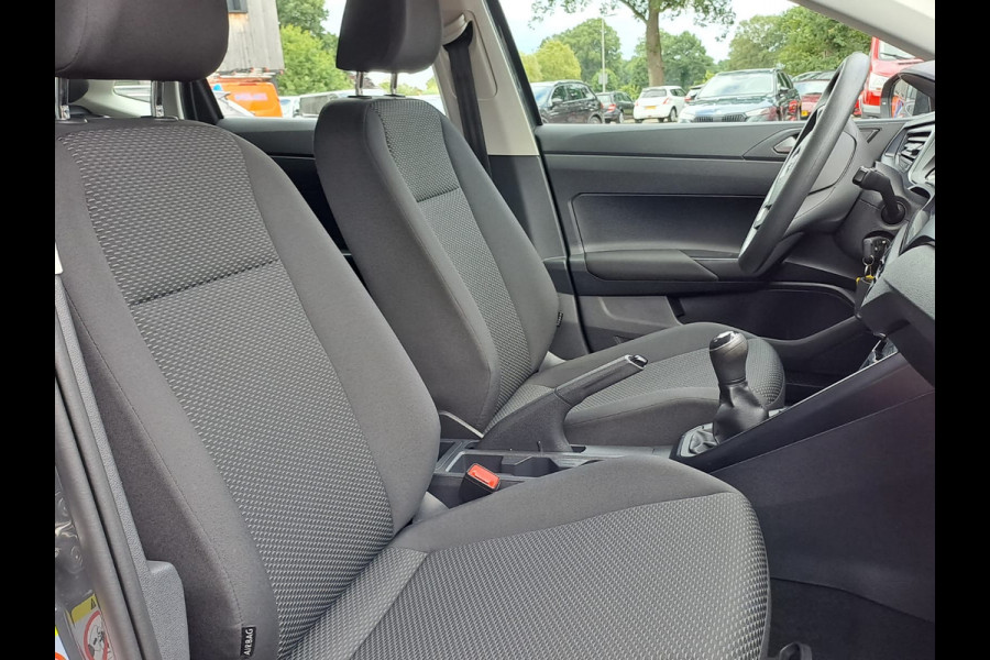 Volkswagen Polo 1.0 MPI Trendline | Airco | Cruise | All-seasons |