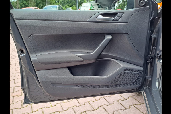 Volkswagen Polo 1.0 MPI Trendline | Airco | Cruise | All-seasons |