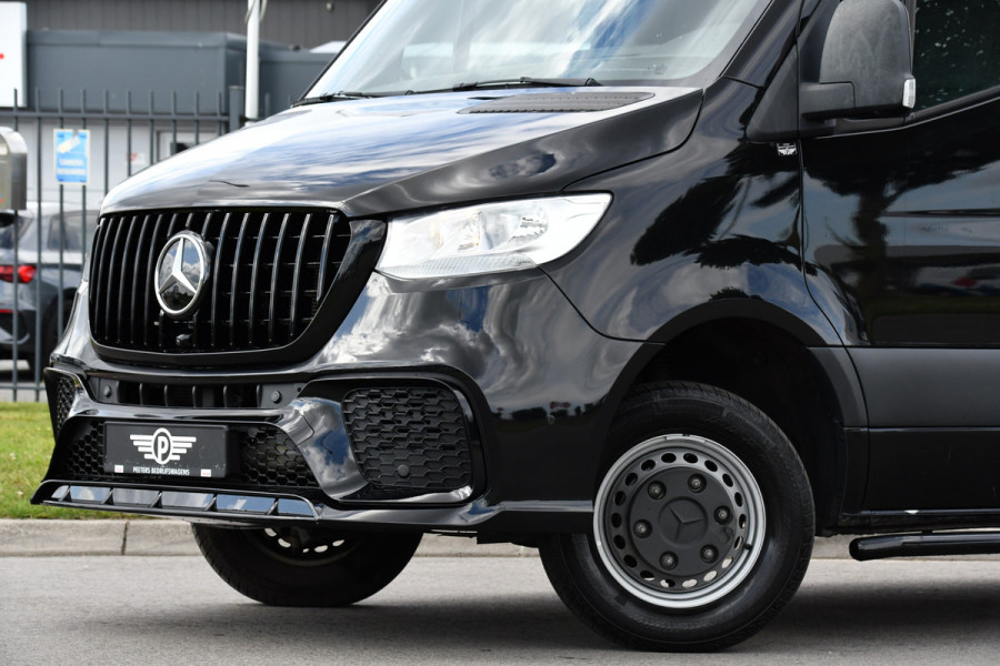 Mercedes-Benz Sprinter 519 V6 3.0 CDI DC L2H2 Black Edition Luchtvering, 360 Camera, 3500kg Trekhaak, Dubbel Cabine, 190PK, 10,5'' Mbux, NAVI, Automaat, UNIEK!