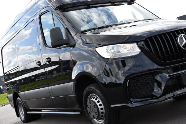 Mercedes-Benz Sprinter 519 V6 3.0 CDI DC L2H2 Black Edition Luchtvering, 360 Camera, 3500kg Trekhaak, Dubbel Cabine, 190PK, 10,5'' Mbux, NAVI, Automaat, UNIEK!