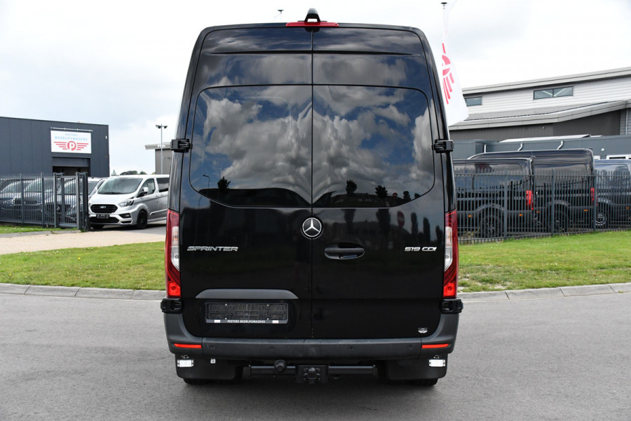 Mercedes-Benz Sprinter 519 V6 3.0 CDI DC L2H2 Black Edition Luchtvering, 360 Camera, 3500kg Trekhaak, Dubbel Cabine, 190PK, 10,5'' Mbux, NAVI, Automaat, UNIEK!
