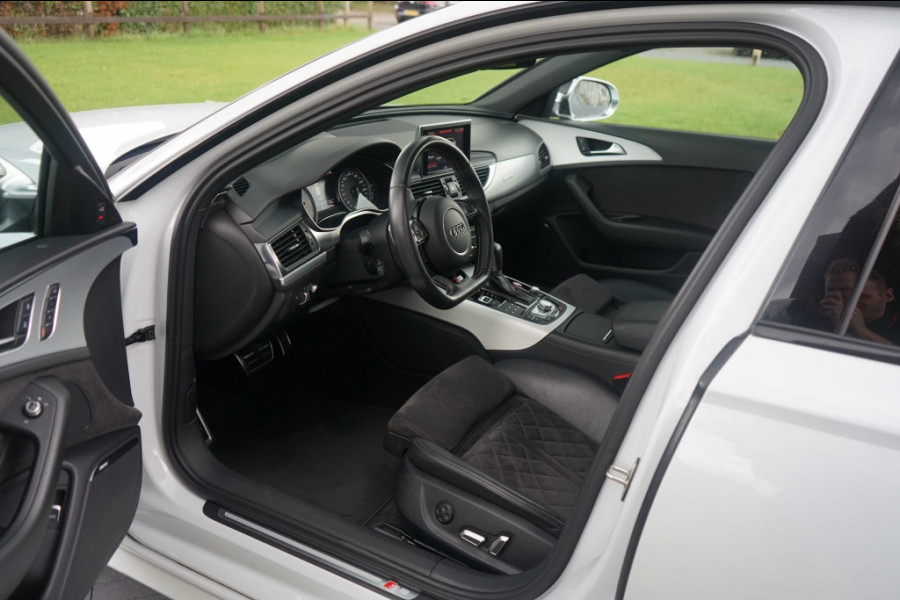 Audi S6 Avant 4.0 TFSI V8 Quattro Pano/Luchtv/Bose/RS-zetels