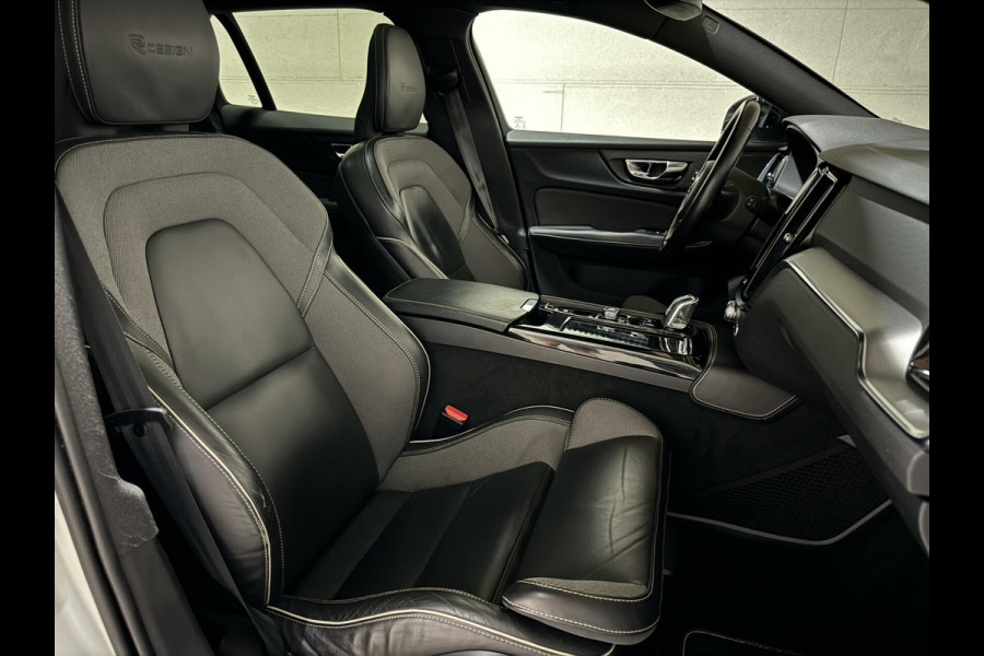 Volvo V60 2.0 T8 Recharge AWD R-Design Pano H/K Trekh. CarPlay