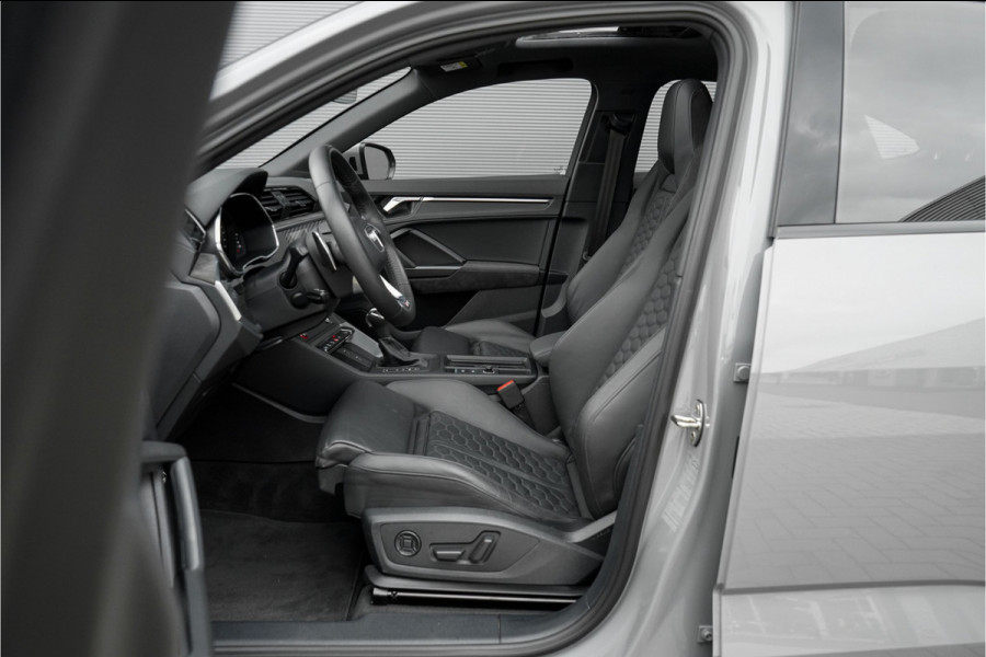 Audi Q3 Sportback TFSI RS Pano Sonos 360° Sportuitlaat 21"
