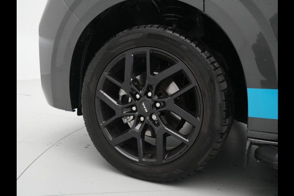 Volkswagen Transporter 2.0 TDI 125kW 170PK L2H1 Bulli AUT Intro rijdende demo, kilometerstand loopt op binnenzijde laadruimte is betimmerd
