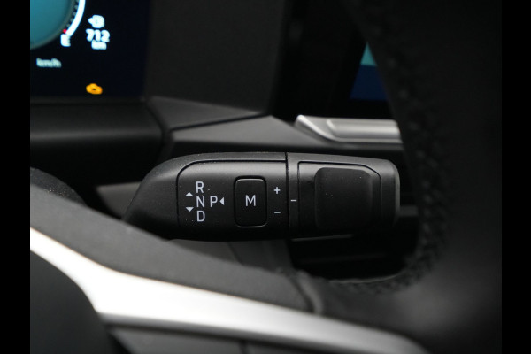 Volkswagen Transporter 2.0 TDI 125kW 170PK L2H1 Bulli AUT Intro rijdende demo, kilometerstand loopt op binnenzijde laadruimte is betimmerd