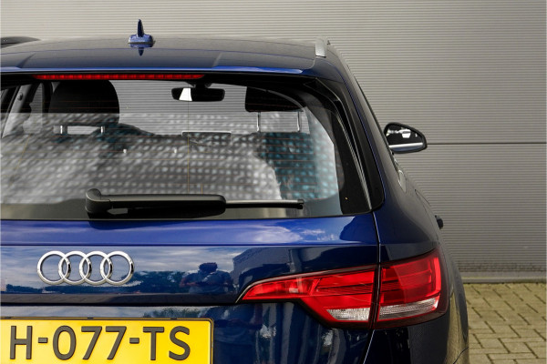 Audi A4 Avant 35 TFSI Sport 150PK Automaat LED Navi ECC