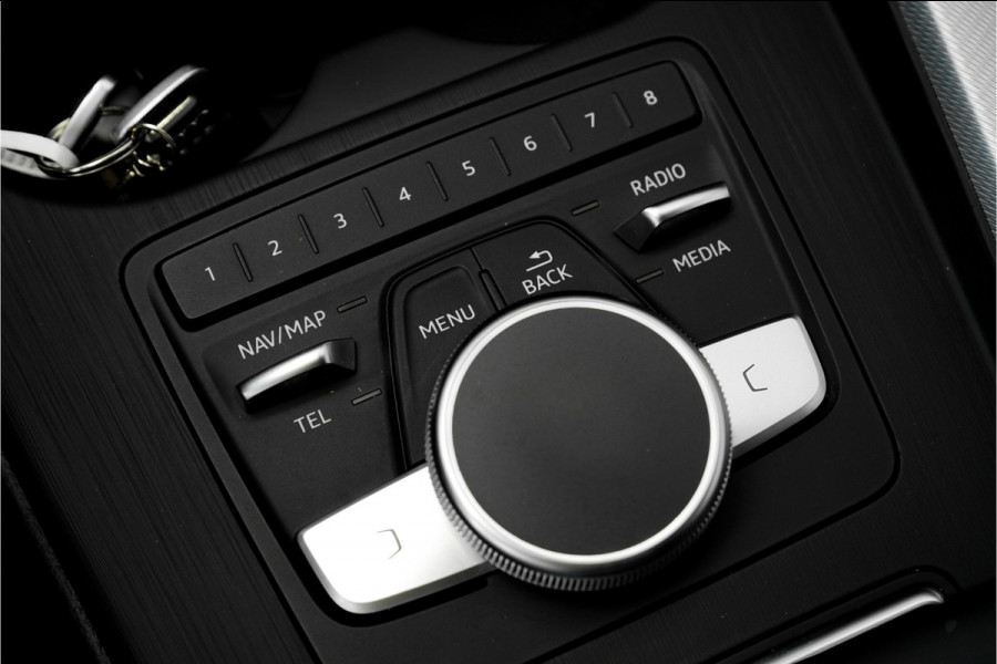 Audi A4 Avant 35 TFSI Sport 150PK Automaat LED Navi ECC