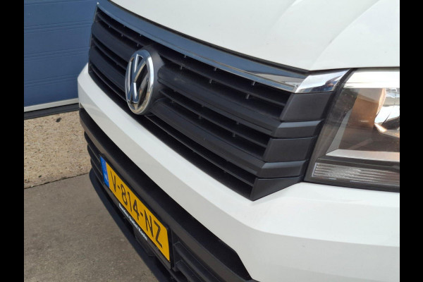 Volkswagen Crafter 35 2.0 TDI L3H3 Trendline IMPERIAL  / TREKHAAK / EURO 6 / NAP / CAMERA