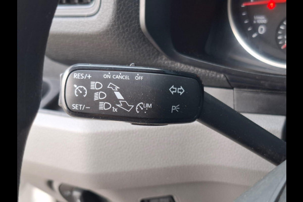 Volkswagen Crafter 35 2.0 TDI L3H3 Trendline IMPERIAL  / TREKHAAK / EURO 6 / NAP / CAMERA