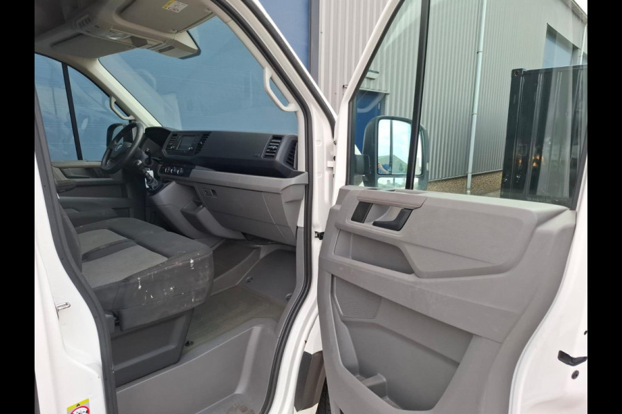 Volkswagen Crafter 35 2.0 TDI L3H3 Trendline IMPERIAL  / TREKHAAK / EURO 6 / NAP / CAMERA