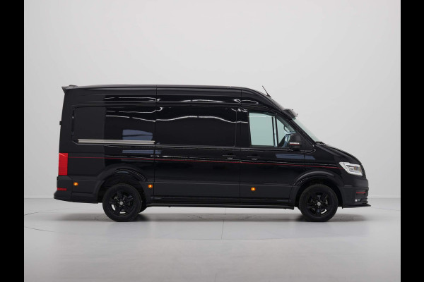 Volkswagen Crafter 2.0 TDI 130kW 177PK L3H3 Exclusive Hero Edition AUT rijdende demo, kilometerstand loopt op