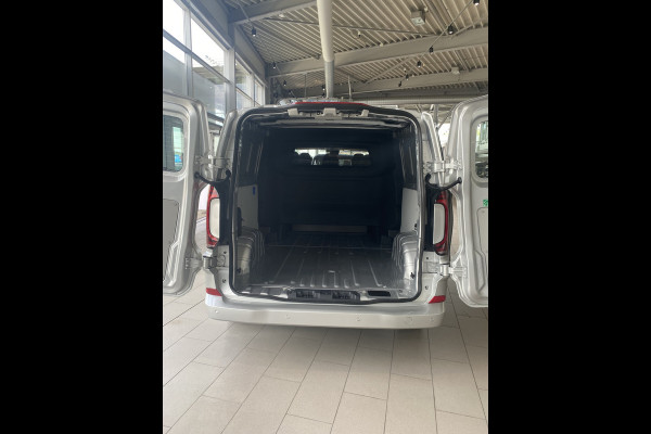 Volkswagen Transporter 2.0 TDI 125kW 170PK L2H1 Bulli AUT Dubbele Cabine BPM vrij