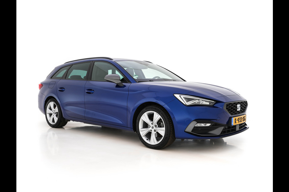 Seat Leon Sportstourer 1.5 eTSI FR Launch Edition Aut. *FULL-LED | DIGI-COCKPIT | NAVI-FULLMAP | LEATHER-MICROFIBRE | CARPLAY | KEYLESS | SHIFT-PADDLES | SPORT-SEATS | HEATED-SEATS | AMBIENT-LIGHT | CAMERA | ECC | PDC | CRUISE | TOWBAR | 17' Seat Leon Sportstourer 1.5 eTSI FR Launch Edition Aut. *FULL-LED | DIGI-COCKPIT | NAVI-FULLMAP | LEATHER-MICROFIBRE | CARPLAY | KEYLESS | SHIFT-PADDLES | SPORT-SEATS | HEATED-SEATS | AMBIENT-LIGHT | CAMERA | ECC | PDC | CRUISE | TOWBAR | 17'