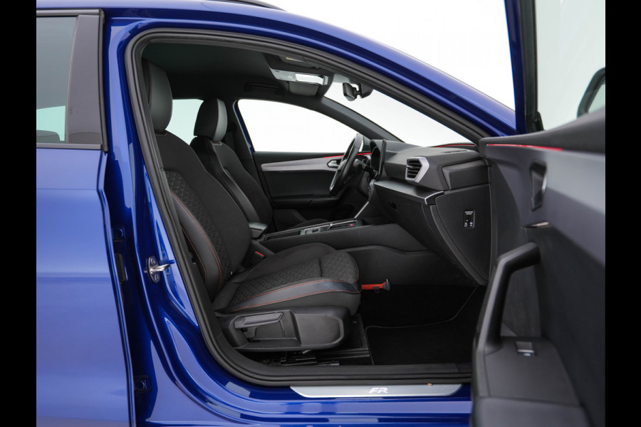 Seat Leon Sportstourer 1.5 eTSI FR Launch Edition Aut. *FULL-LED | DIGI-COCKPIT | NAVI-FULLMAP | LEATHER-MICROFIBRE | CARPLAY | KEYLESS | SHIFT-PADDLES | SPORT-SEATS | HEATED-SEATS | AMBIENT-LIGHT | CAMERA | ECC | PDC | CRUISE | TOWBAR | 17'