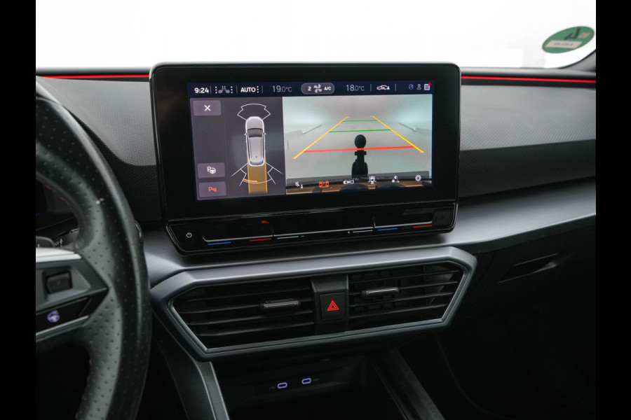 Seat Leon Sportstourer 1.5 eTSI FR Launch Edition Aut. *FULL-LED | DIGI-COCKPIT | NAVI-FULLMAP | LEATHER-MICROFIBRE | CARPLAY | KEYLESS | SHIFT-PADDLES | SPORT-SEATS | HEATED-SEATS | AMBIENT-LIGHT | CAMERA | ECC | PDC | CRUISE | TOWBAR | 17'