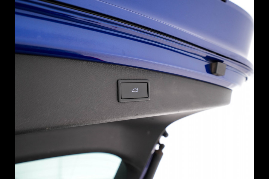 Seat Leon Sportstourer 1.5 eTSI FR Launch Edition Aut. *FULL-LED | DIGI-COCKPIT | NAVI-FULLMAP | LEATHER-MICROFIBRE | CARPLAY | KEYLESS | SHIFT-PADDLES | SPORT-SEATS | HEATED-SEATS | AMBIENT-LIGHT | CAMERA | ECC | PDC | CRUISE | TOWBAR | 17'